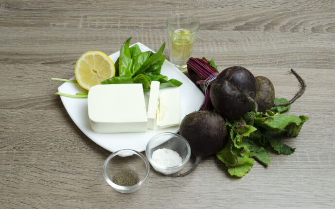 Beet salad with Feta Cheese: Ingredients