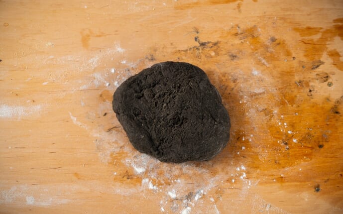 Homemade Black Squid Ink Pasta Dough: Step 7.