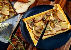 Pear Puff Pastry Tart with Gorgonzola Recipe