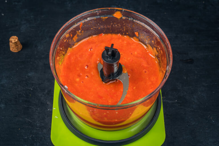 Homemade Sriracha Sauce Without Fermentation: Step 5.