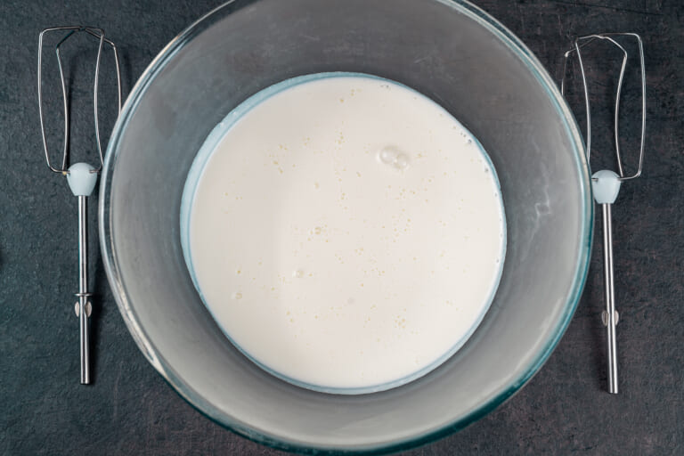Chilled heavy cream
