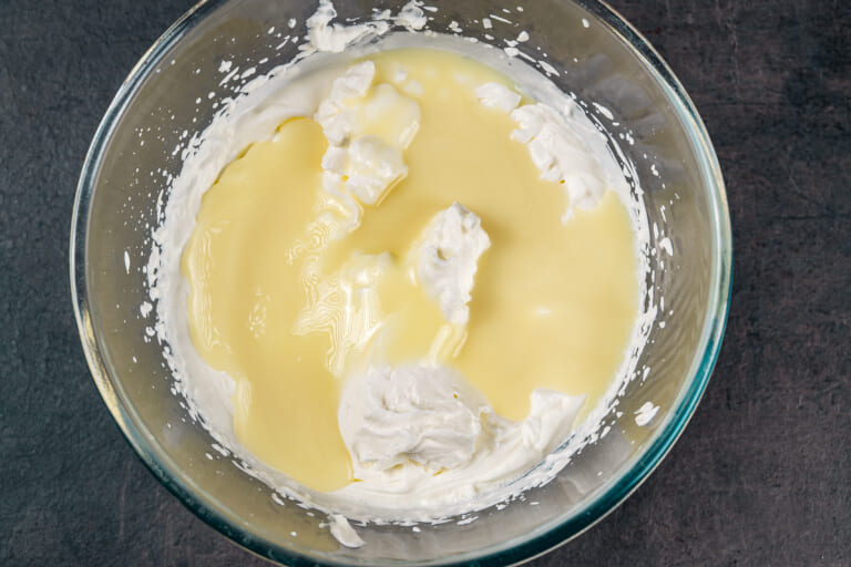 Whipped cream with condensed milk