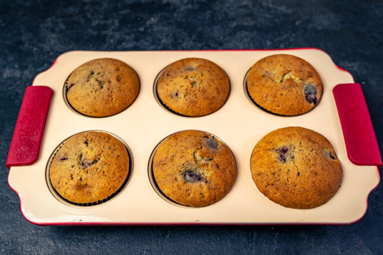 Cherry muffins: Baking the cherry muffins until done
