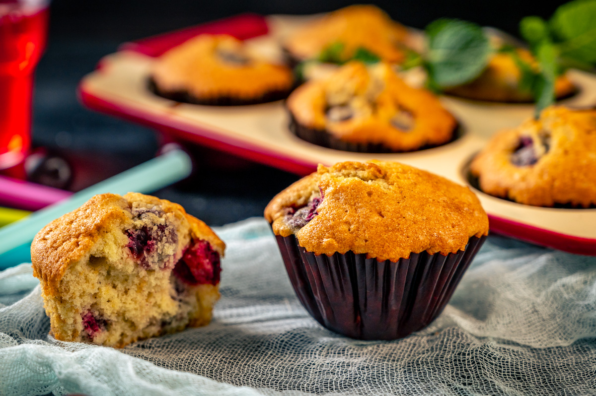 Fresh Cherry Muffins