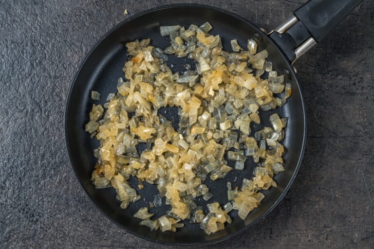 Ukrainian Borscht: Sautéing the Onion